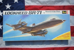 LOCKHEED SR-71